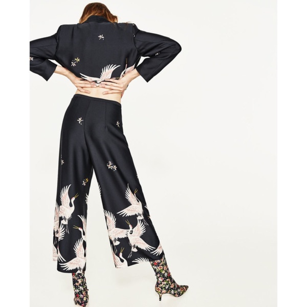 SOLD! Zara Stork Printed Kimono Culottes Pants - Picture 2 of 8